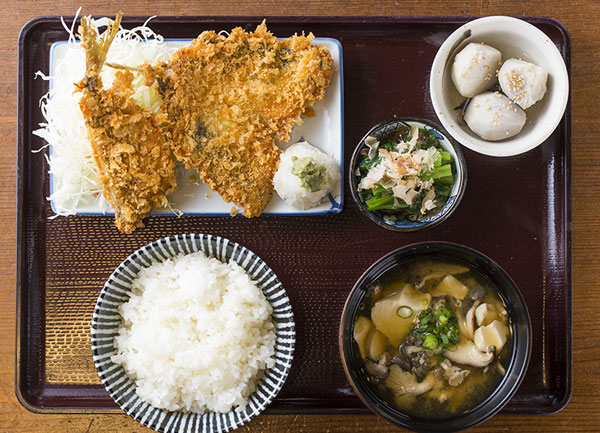 沼津港仕立て あじフライ定食