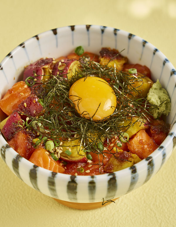 サーモンさつまユッケ丼